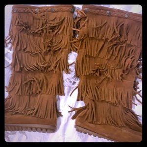 Minnetonka boots
